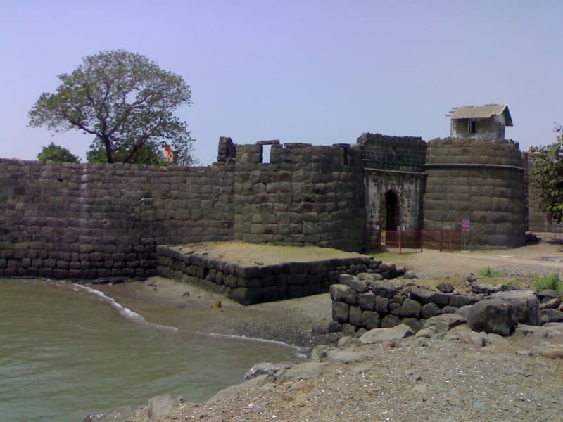 Kolaba fort