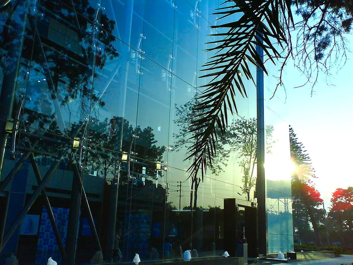 Elante Mall