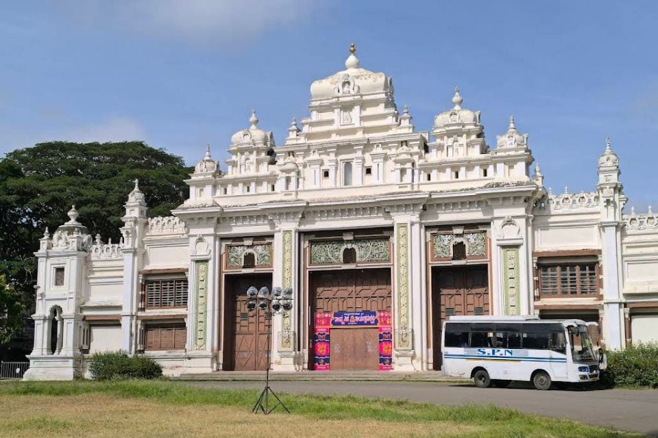 Jaganmohan Palace