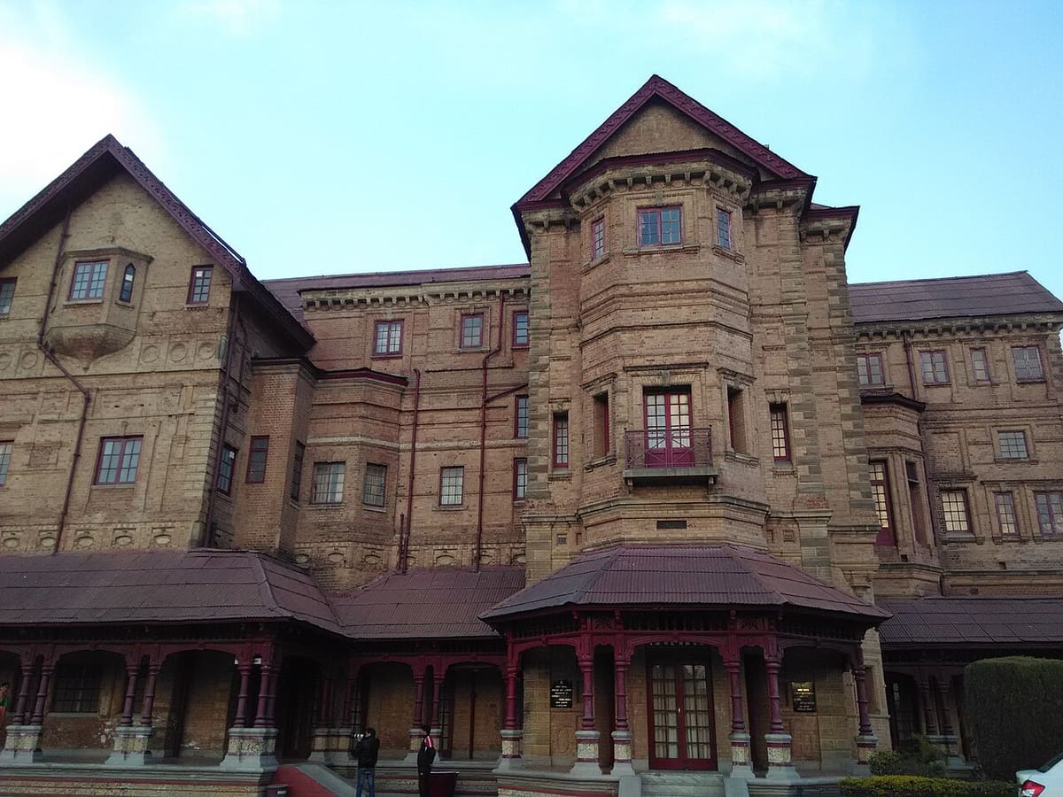 Amar Mahal Museum