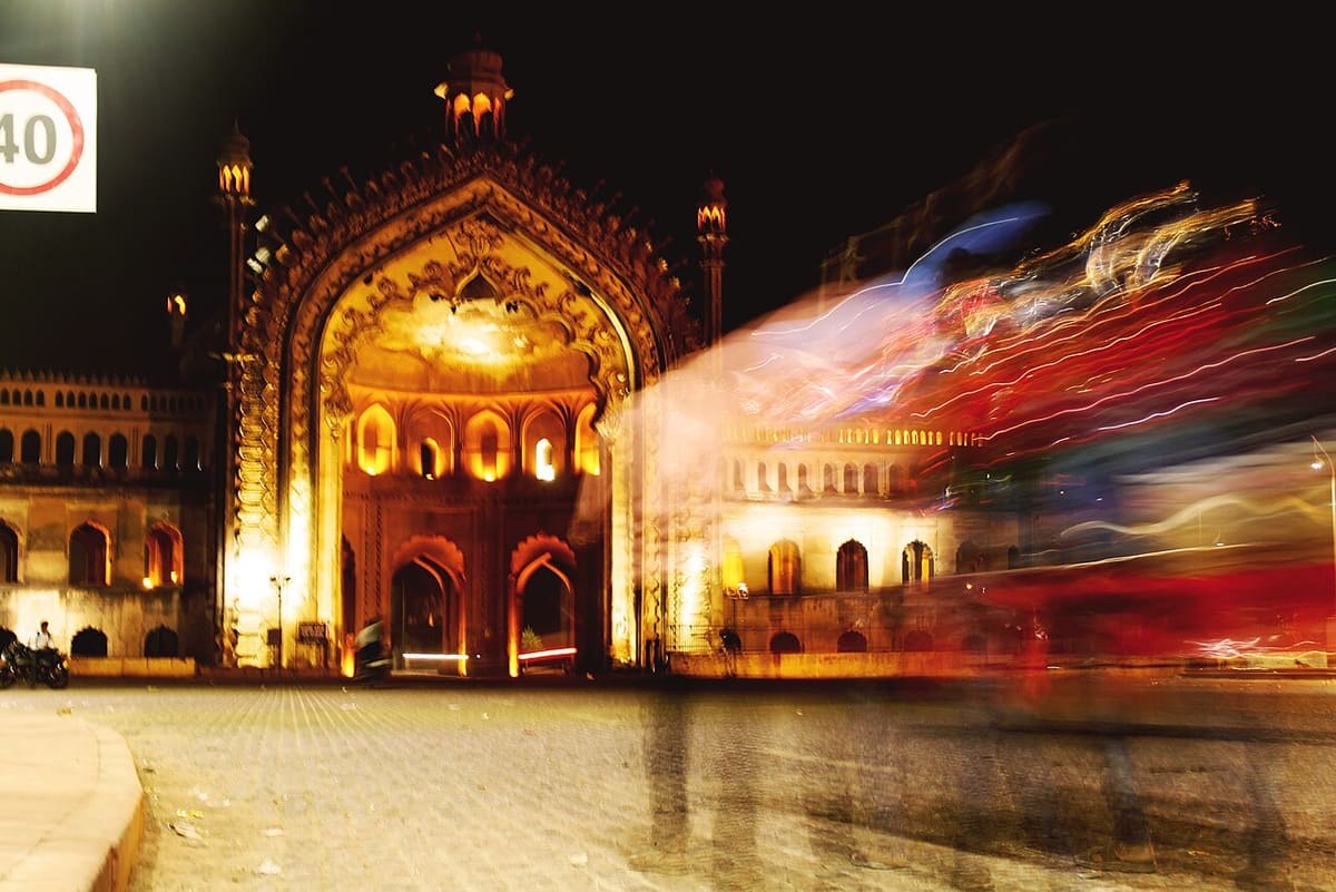 Rumi Darwaza