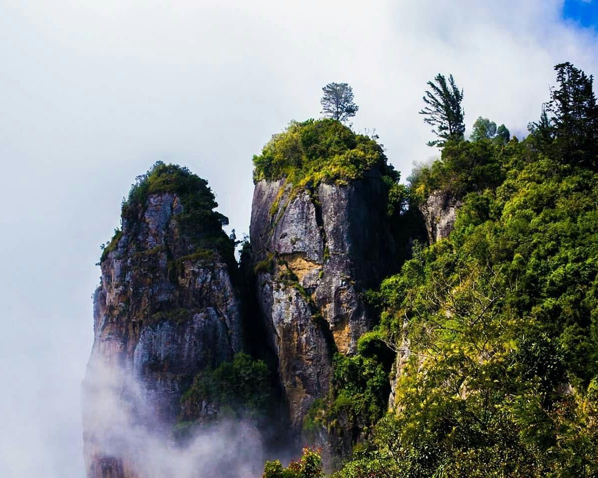 Pillar Rocks